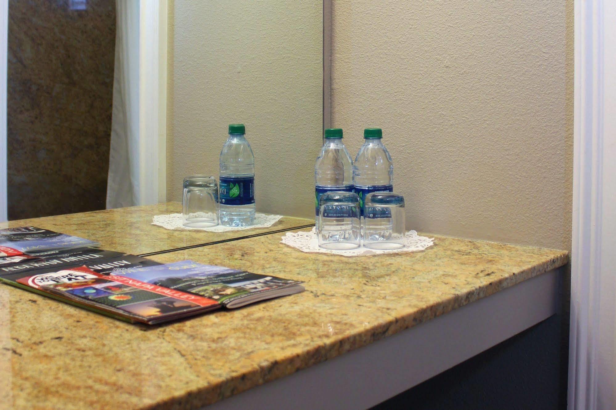 Bel Abri Napa Valley Inn מראה חיצוני תמונה