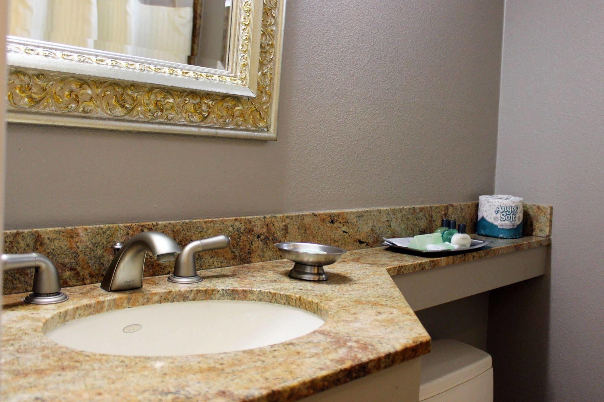 Bel Abri Napa Valley Inn מראה חיצוני תמונה