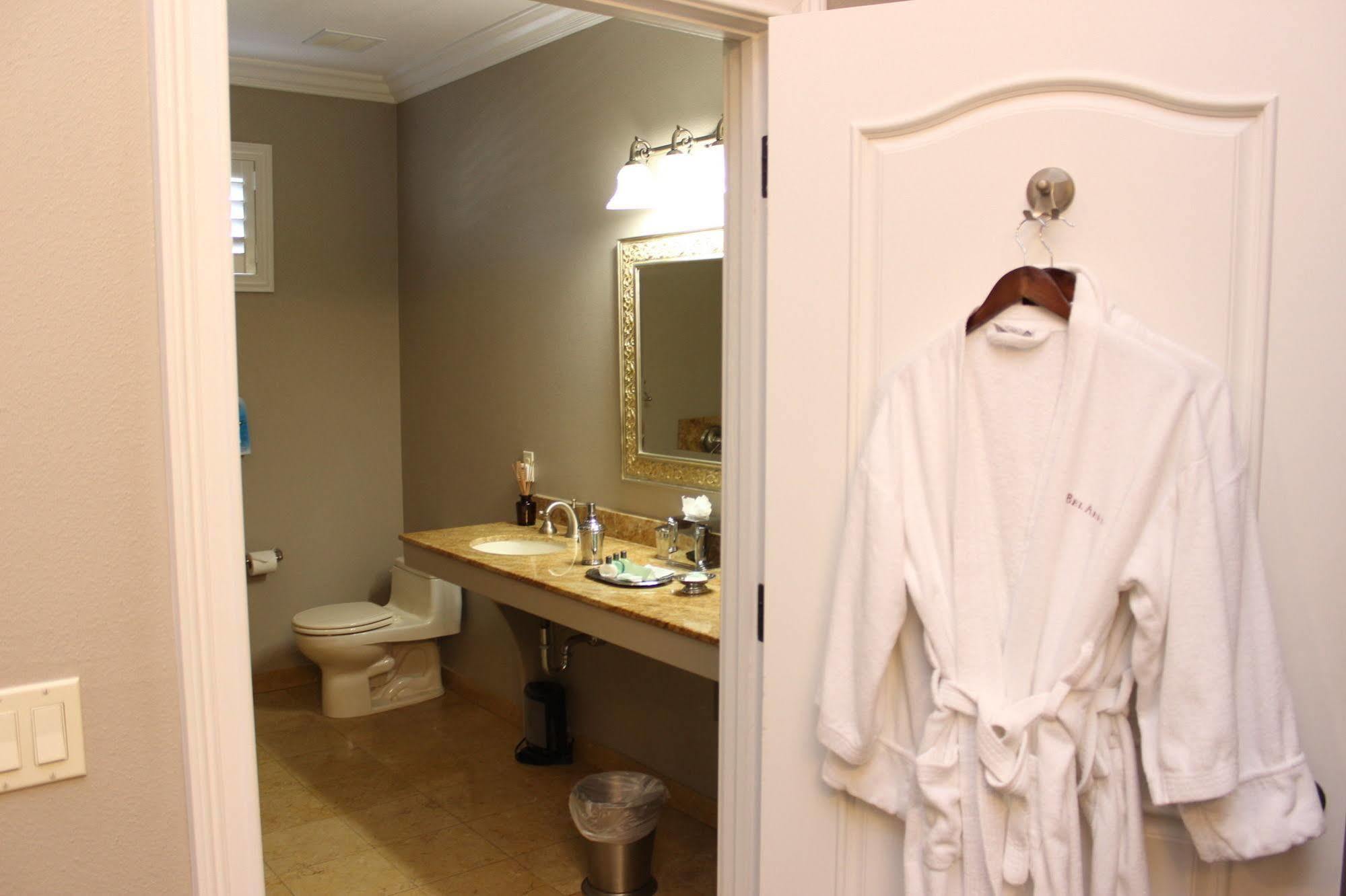 Bel Abri Napa Valley Inn מראה חיצוני תמונה